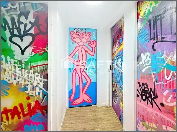 CASSIS - T3 STREET ART DANS RÉSIDENCE SÉCURISÉE