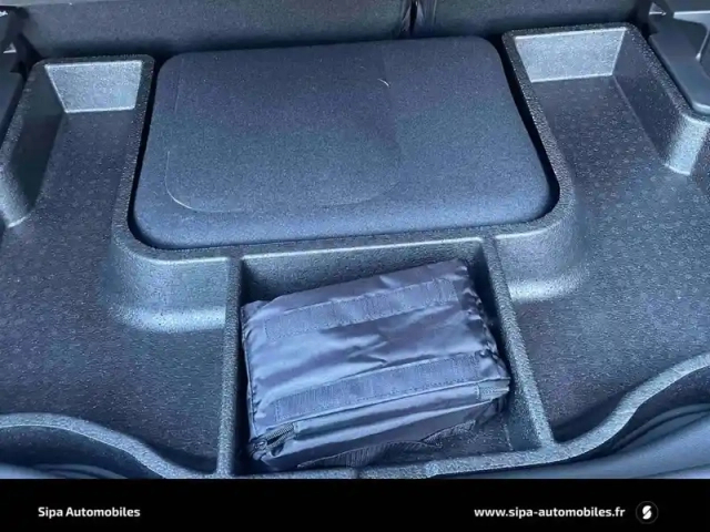 Alfa Romeo Junior 1.2 ibrida 145 ch e-dct6 q4 — photo 61