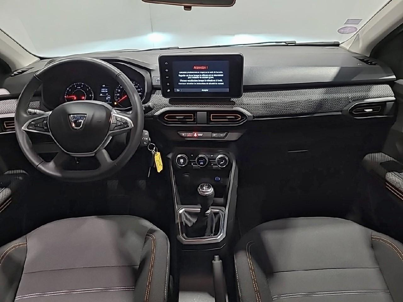 Dacia Sandero tce 90 - 22 stepway confort — photo 12