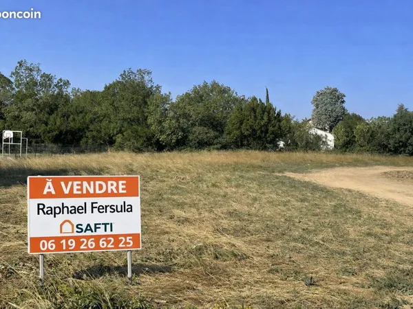 Terrain 715 m² DOURGNE