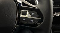 Peugeot 208 1.2 Hybrid 145ch Allure e-DCS6 — photo 25