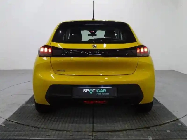 Peugeot 208 1.2 puretech 75ch s&amp;s like — photo 4