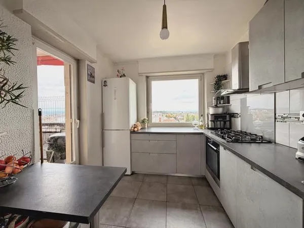 Appartement 5 pièces 82m2