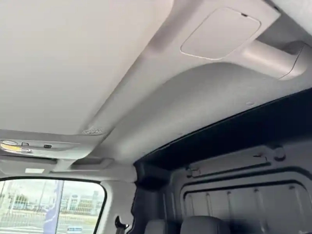 Opel Combo Cargo m 650 kg bluehdi 130 s&amp;s bvm6 — photo 25