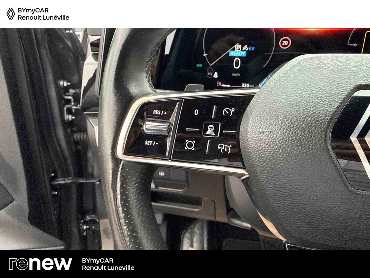 Renault Austral E-Tech hybrid 200 — photo 18