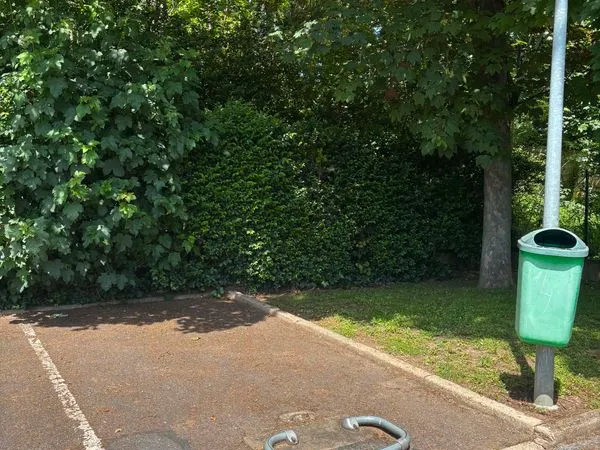 Place de parking à louer