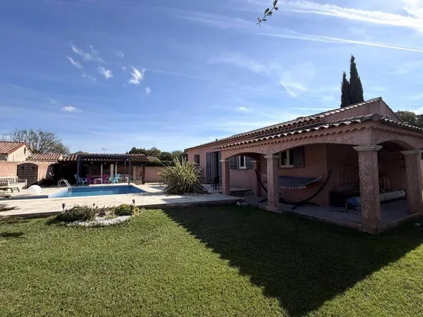 Villa 5 pièces 105 m²