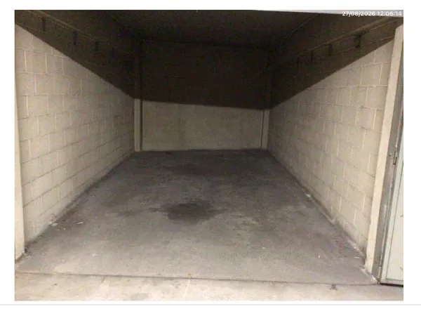 Loue parking