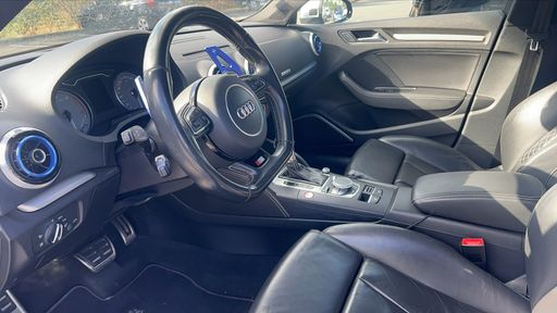 Audi S3 Limousine 2.0 TFSI 300 Quattro S-Tronic 6 - . – 2015 – 139838 km – Essence – Boîte Automatique — photo 31