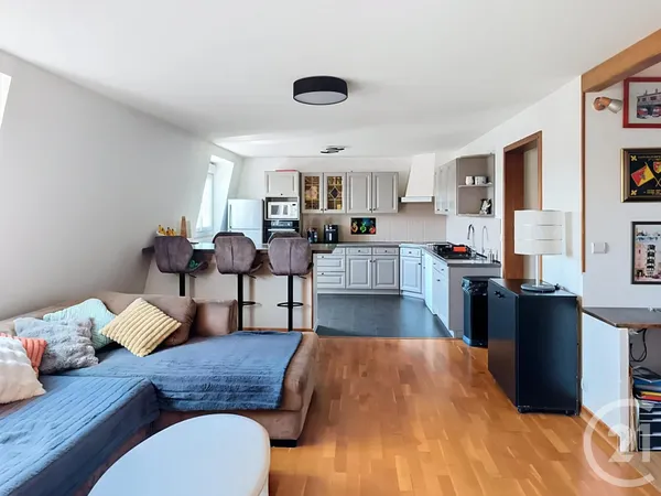 Appartement 3 pièces 84 m²