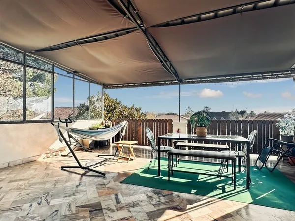 À VENDRE - Appartement superbe T4 de 93 M2 avec terrasse exceptionnelle et garage - BERGERAC centre