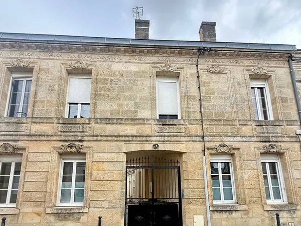 Immeuble 560 m²