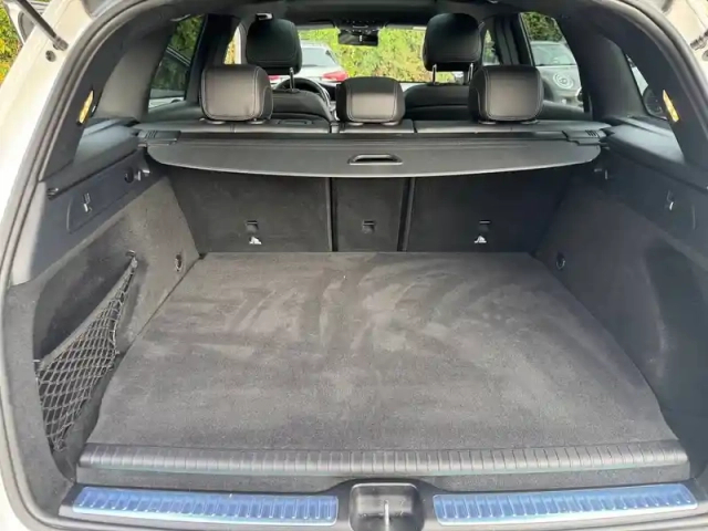 Mercedes Glc 300de 4matic suv amg line — photo 13