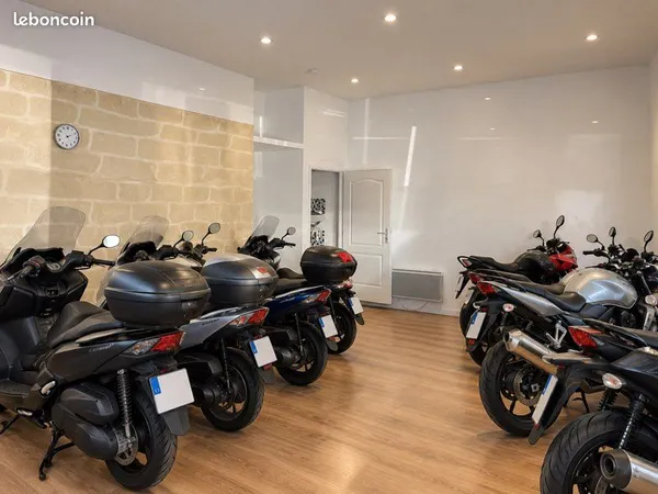 Garage collectif pour 2 roues