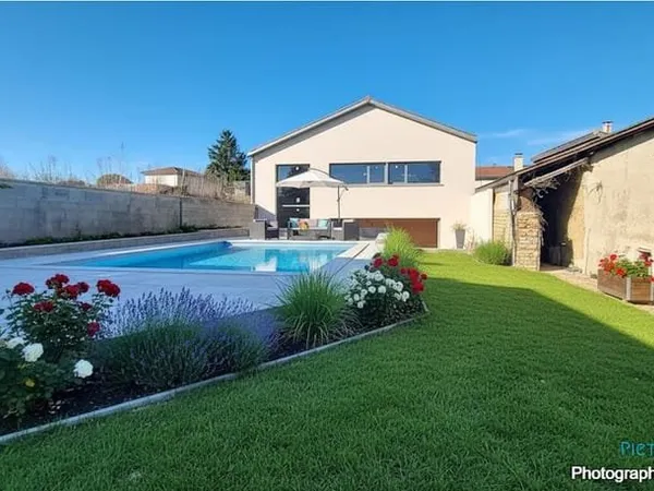Ferme 5 pièces 200 m²