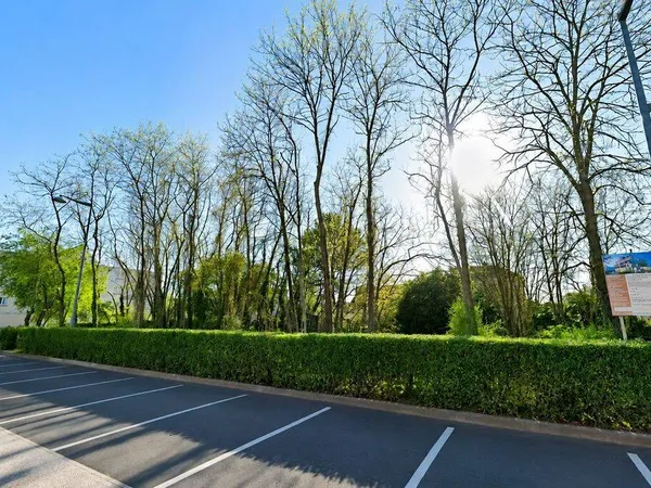 Terrain constructible 1590 m²