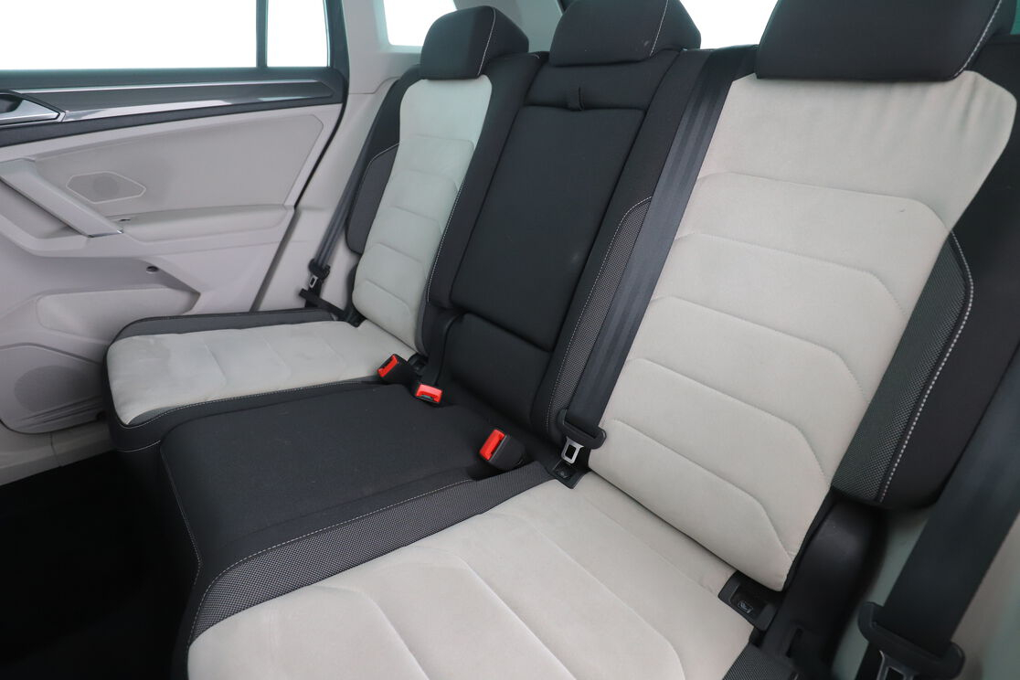 Volkswagen Tiguan 1.4 TSI ACT BlueMotion Tech Carat DSG6 — photo 13