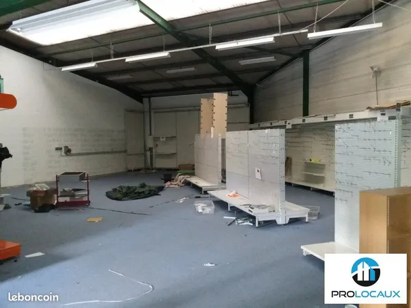 LOCAL D'ACTIVITE 350 m² ECHIROLLES