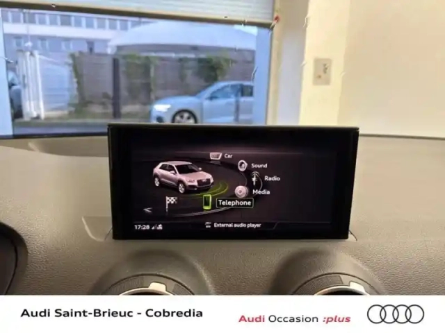 Audi Q2 35 tfsi 150ch advanced s tronic 7 — photo 10