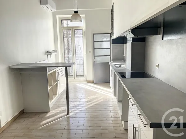 Appartement 3 pièces 100 m²