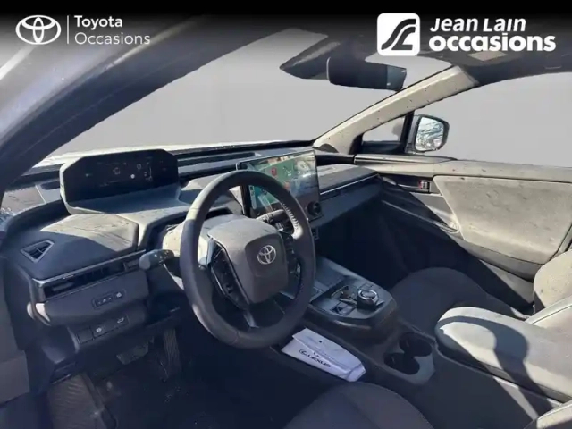 Toyota C-Hr + grande autonomie 77 kwh — photo 11