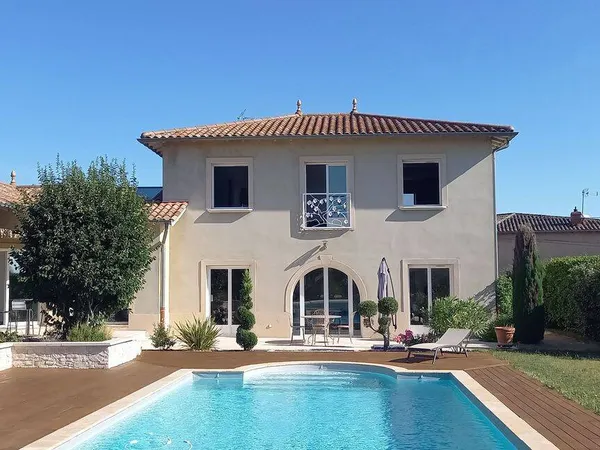 Maison 5 pièces 195 m²