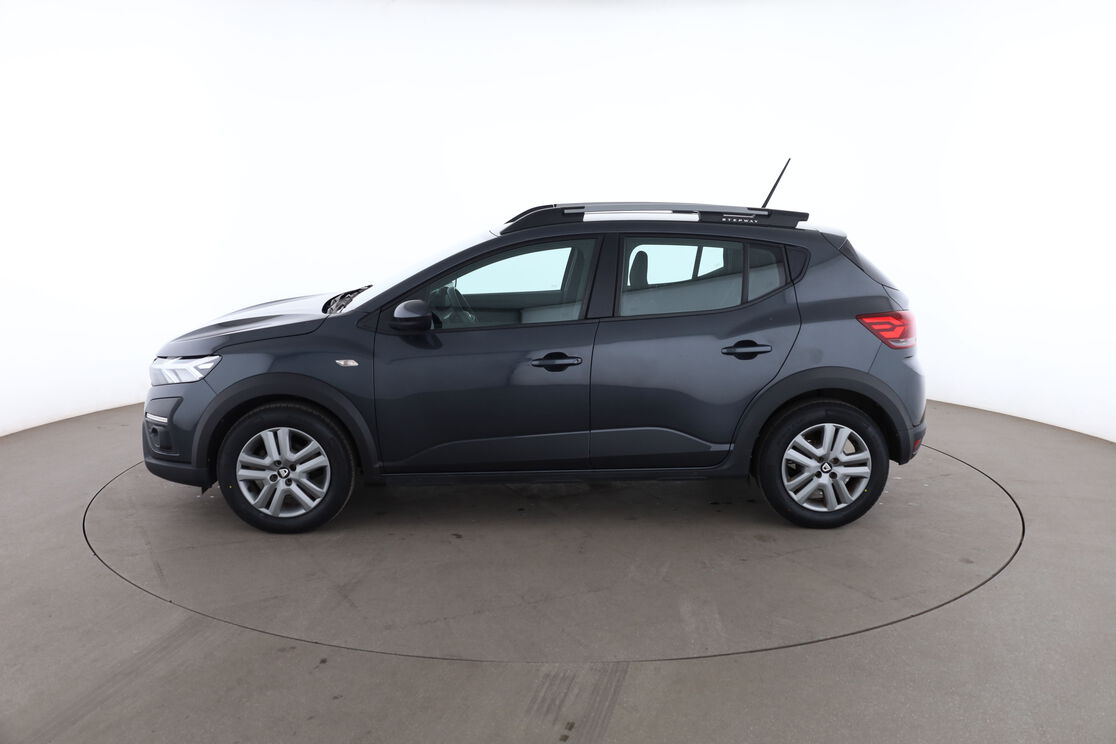Dacia Sandero Stepway 1.0 TCe Confort — photo 2