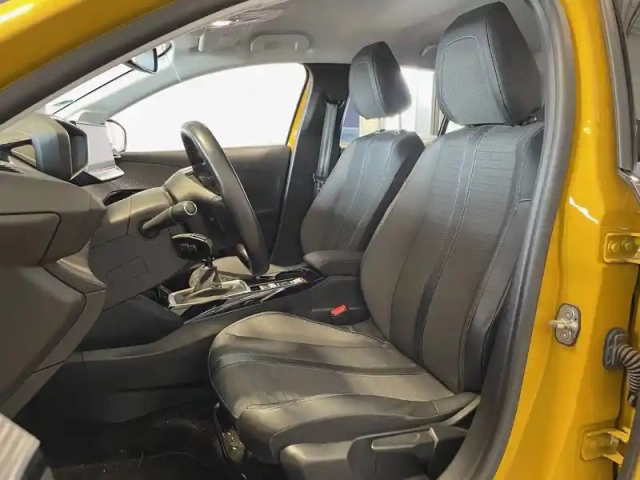 Peugeot 208 puretech 100 s&amp;s bvm6 — photo 7