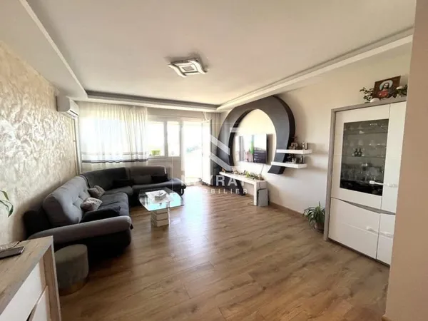 Appartement 4 pièces 87 m²