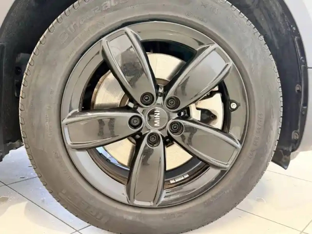 Mini Mini countryman 125 - 95 ch all4 bva6 — photo 12