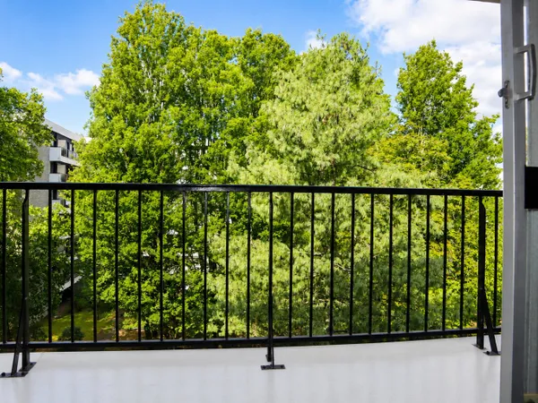 MERIGNAC CENTRE - T2 (540m2) avec Balcon - Cave et Parking p