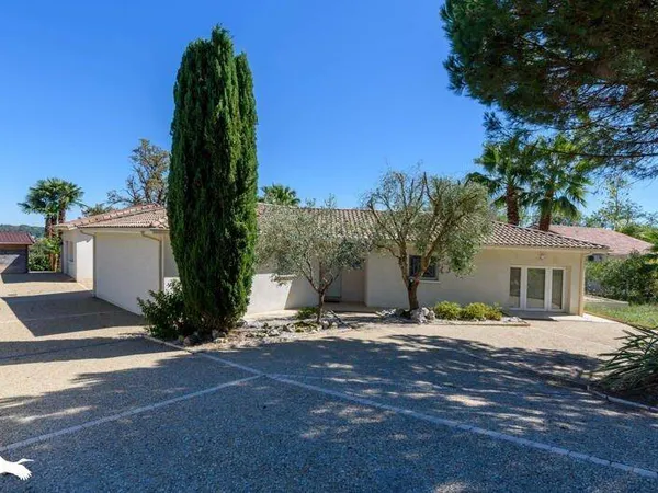 Maison 6 pièces 120 m²