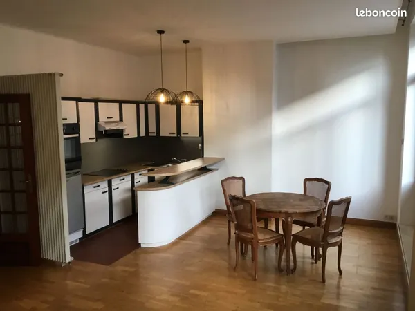 Location appartement 60 m2 proximité gare Arras