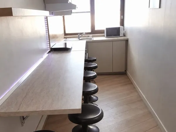 Appartement 6 pièces 82 m²