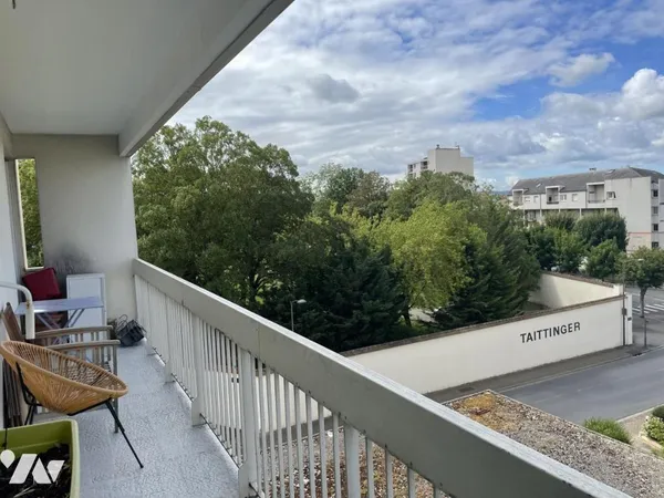 Appartement 4 pièces 82 m²