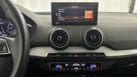 Audi Q2 35 TFSI 150ch Design S tronic 7 — photo 18