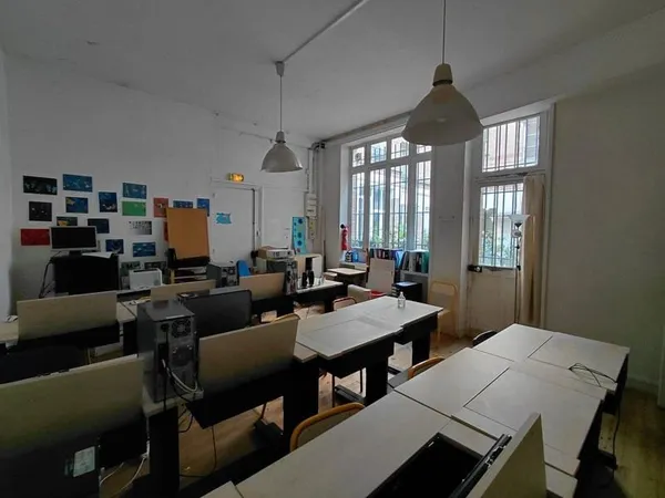 Local 192 m²