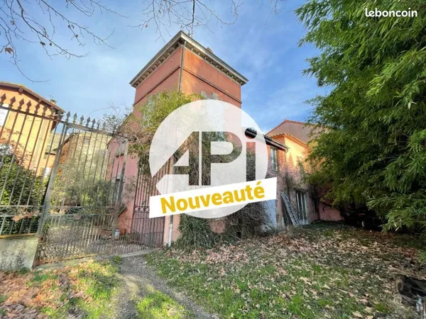 Propriété 22 pièces 700 m²