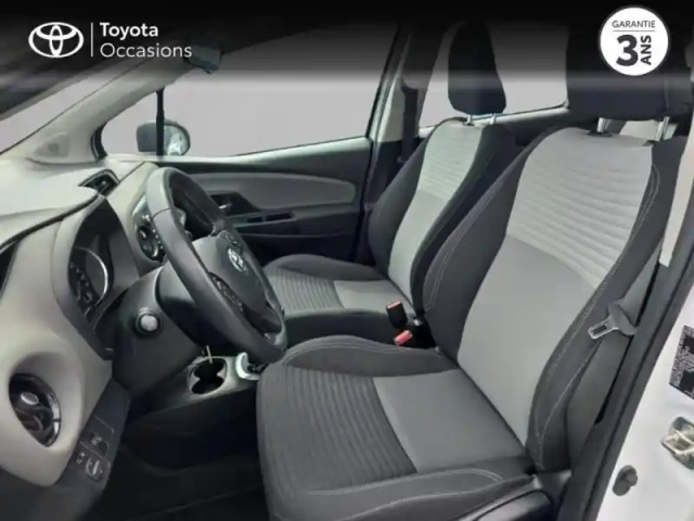 Toyota Yaris 70 vvt-i ultimate 5p — photo 11