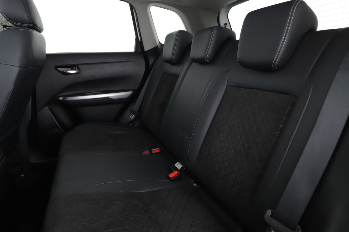 Suzuki Vitara 1.4 BoosterJet Hybrid Style AllGrip — photo 12