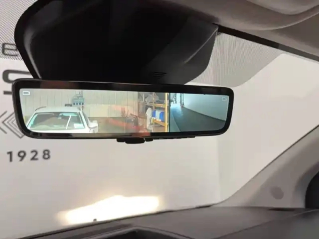 Peugeot Expert fgn xl diesel 150 ch automatique — photo 58