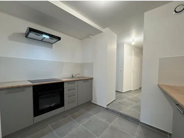 Loue appartement 2 pièces