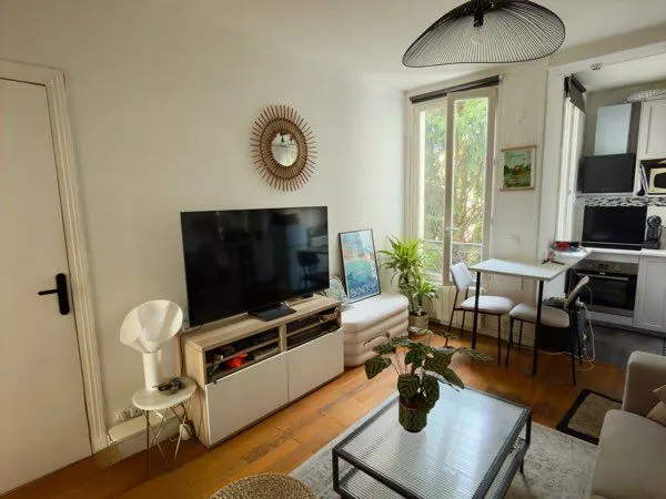 Malakoff - 2 pièces clé en main de 32 m² | Traversant | Lumineux | Cave