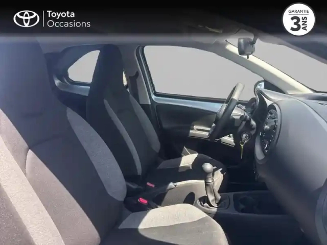 Toyota Aygo X 1.0 vvt-i 72ch active business — photo 6