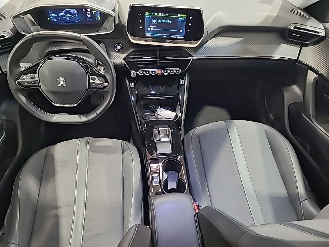 Peugeot 2008 electrique 136 ch allure pack — photo 12