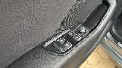 Audi A3 Sportback 2.0 TDI 150 - Sport – 2017 – 183000 km – Diesel – Boîte Manuelle — photo 2