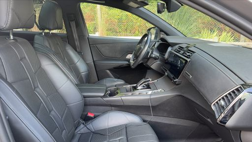 DS DS7 Crossback 1.6 E-Tense 300 Hybrid 4X4 EAT8 - Rivoli – 2022 – 55678 km – Hybride rechargeable – Boîte Automatique — photo 12