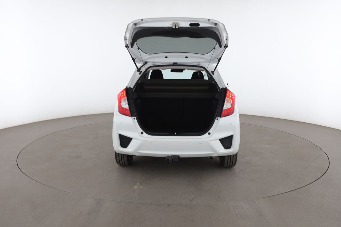 Honda Jazz 1.3 i-VTEC Executive CVT — photo 15