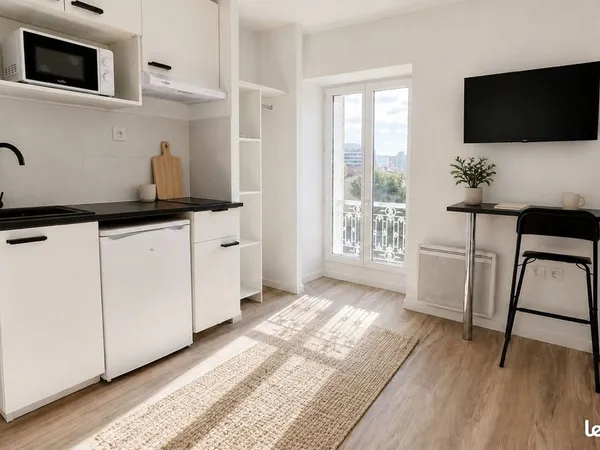 Studio rénové 1 pièce 17 m²- quartier Timone