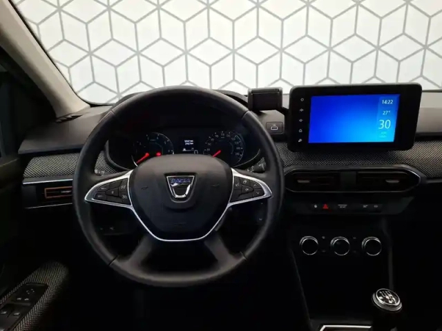 Dacia Sandero eco-g 100 — photo 36